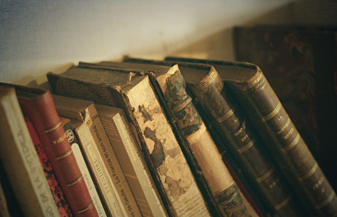 Southern Stories: Weaving Tradition, Race, and Landscape